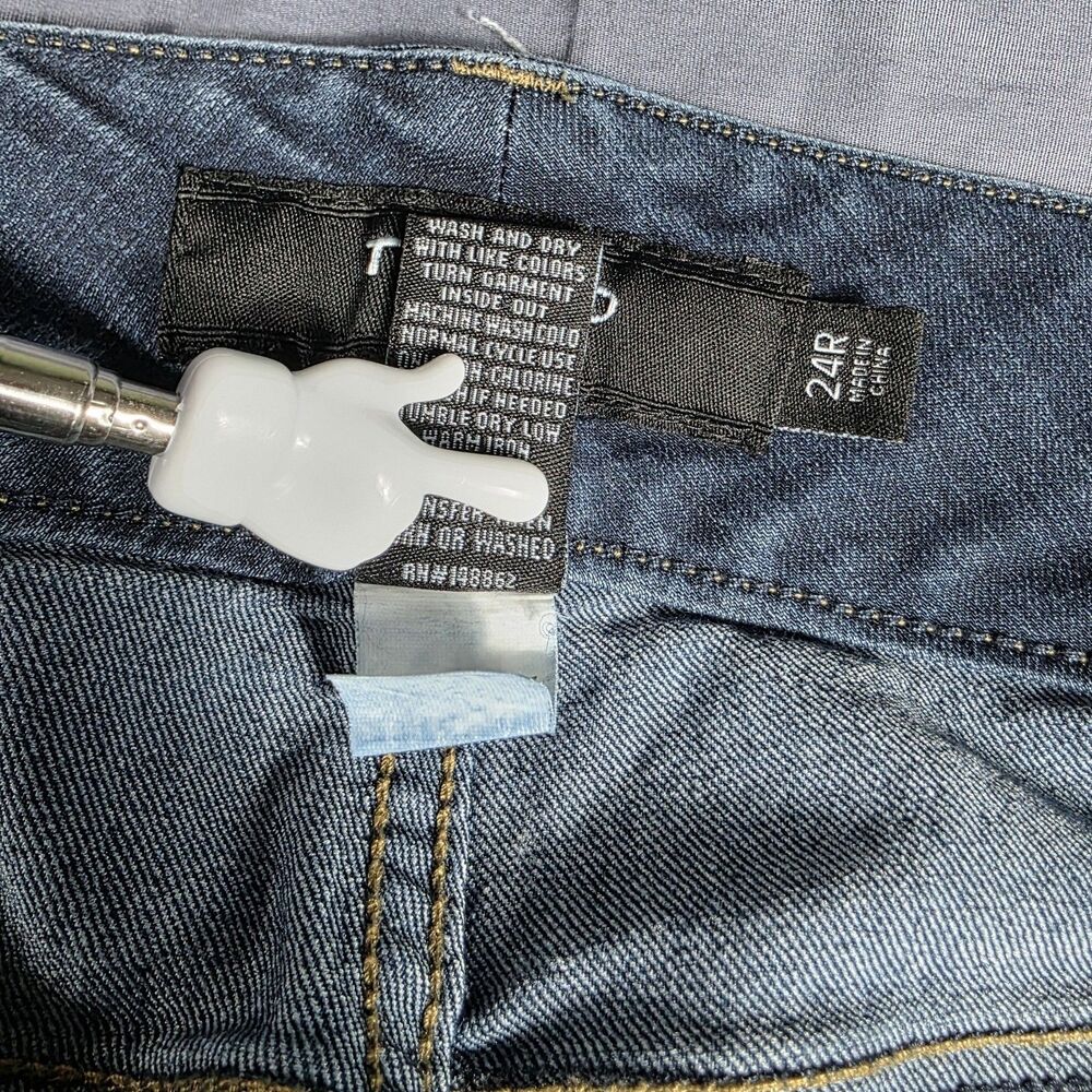 Torrid Women’s Plus Size 24R Skinny Jeans Medium Wash High Rise - Picture 7 of 9